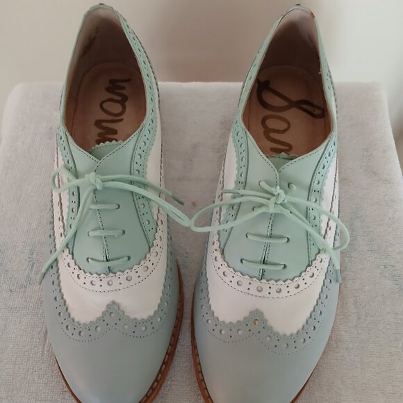 SAM EDELMAN LACE-UP SHOES - Picture 10 of 10